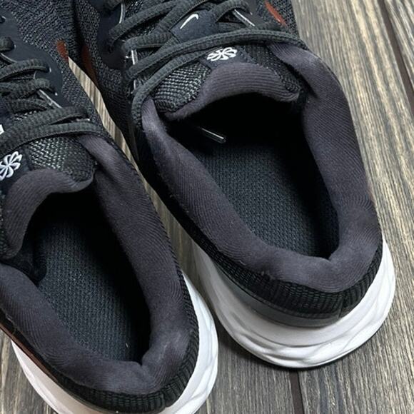 Nike Revolution 6 Next Nature Women Running Athletic Gym Shoes Sz 6 DC3729-009 - Picture 9 of 9